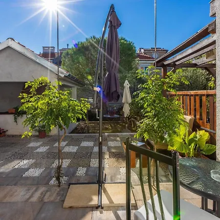 House Sunshine 度假居 *